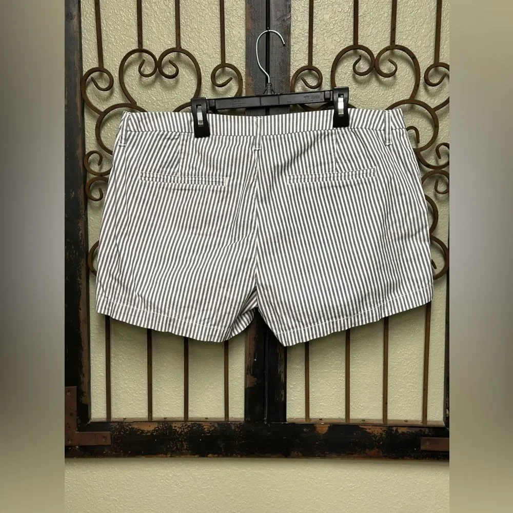 Old Navy grey/white striped button shorts